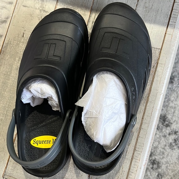 Telic Other - New Large Telic Sandals Size 10 Men's or Size 11 Women